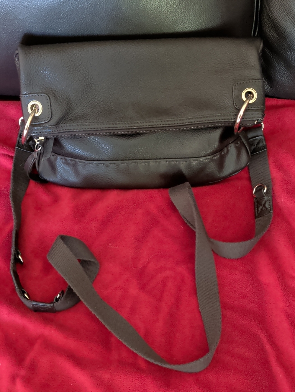 The Sak Classic Brown Women's Leather Crossbody Bag